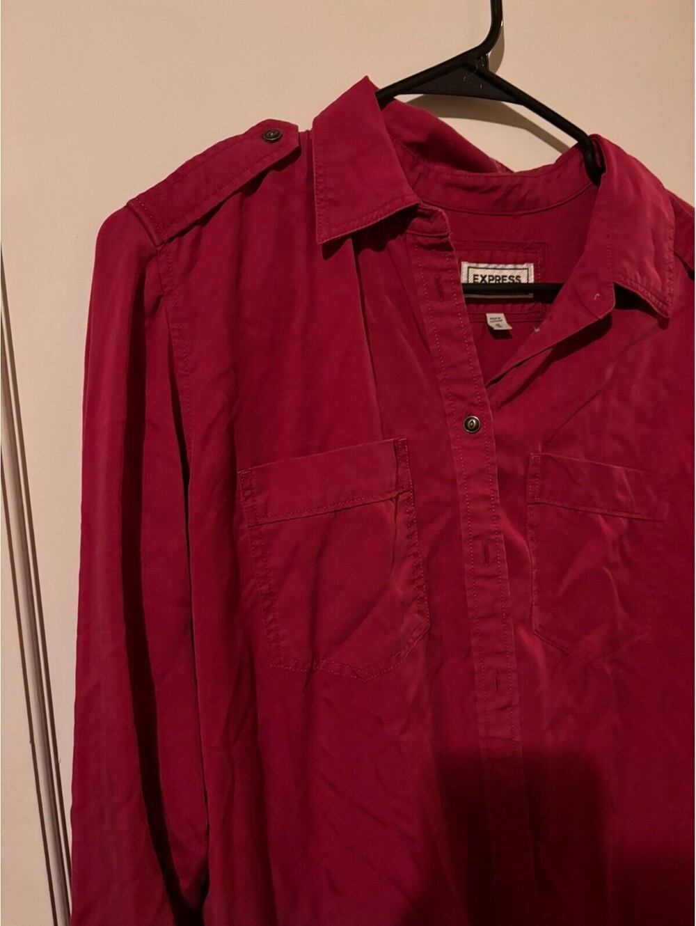 Express red button front shirt medium - Picture 3 of 4